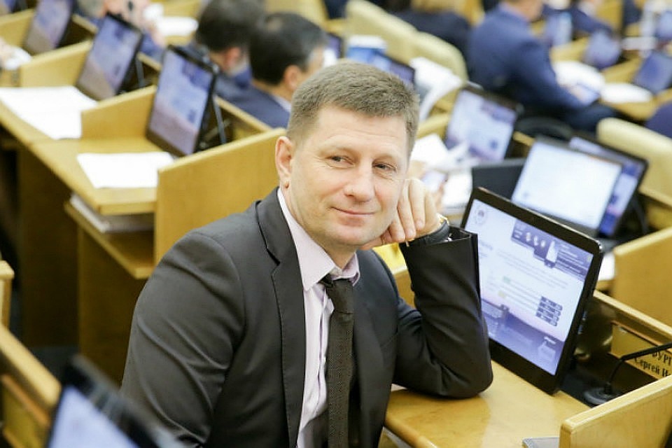 У нового губернатора Сергея Фургала начался управленческий «медовый месяц»