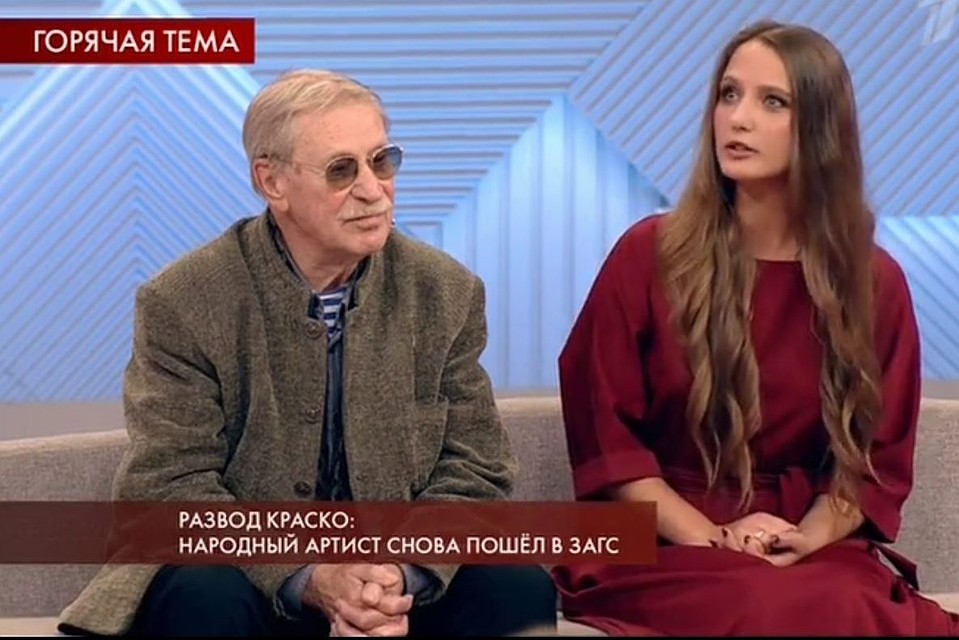 Шевель сделала тест на беременность эфире "Пусть говорят". Фото: скриншот видео.