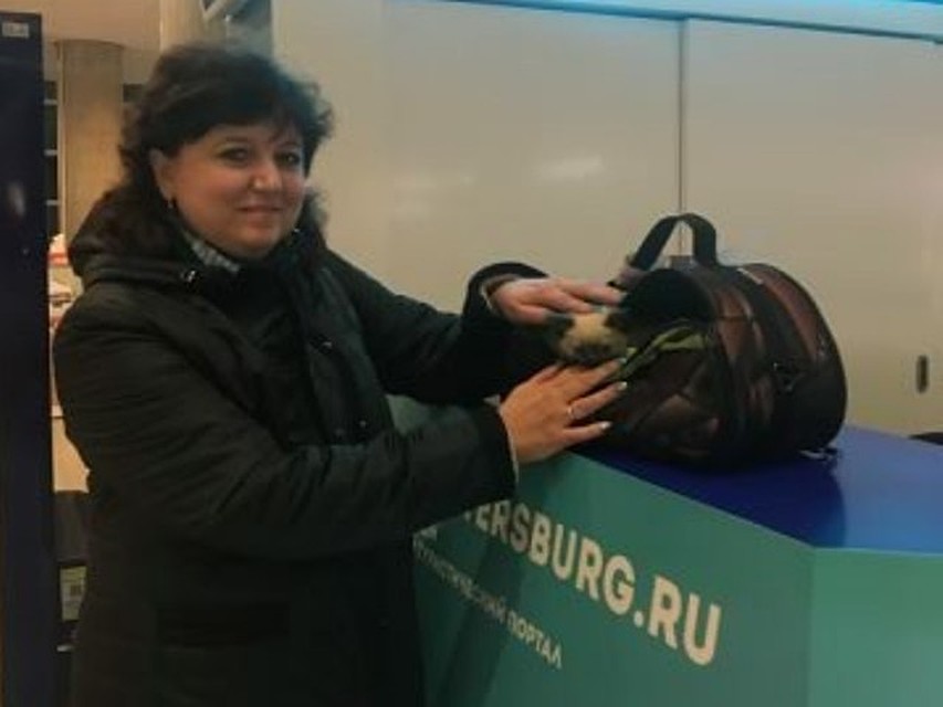 Ольга Вороная вместе с Масяней в Питере. Фото: Светлана Ципровская.