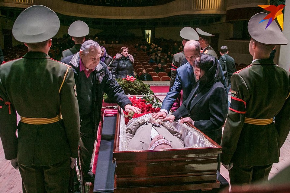 Прощание с народным артистом СССР и Беларуси Игорем Лученком. Фото: Павел МАРТИНЧИК