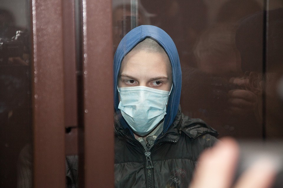 Обвиняемый довольно хладнокровно выслушал суровый приговор. Фото: Николай ОБЕРЕМЧЕНКО