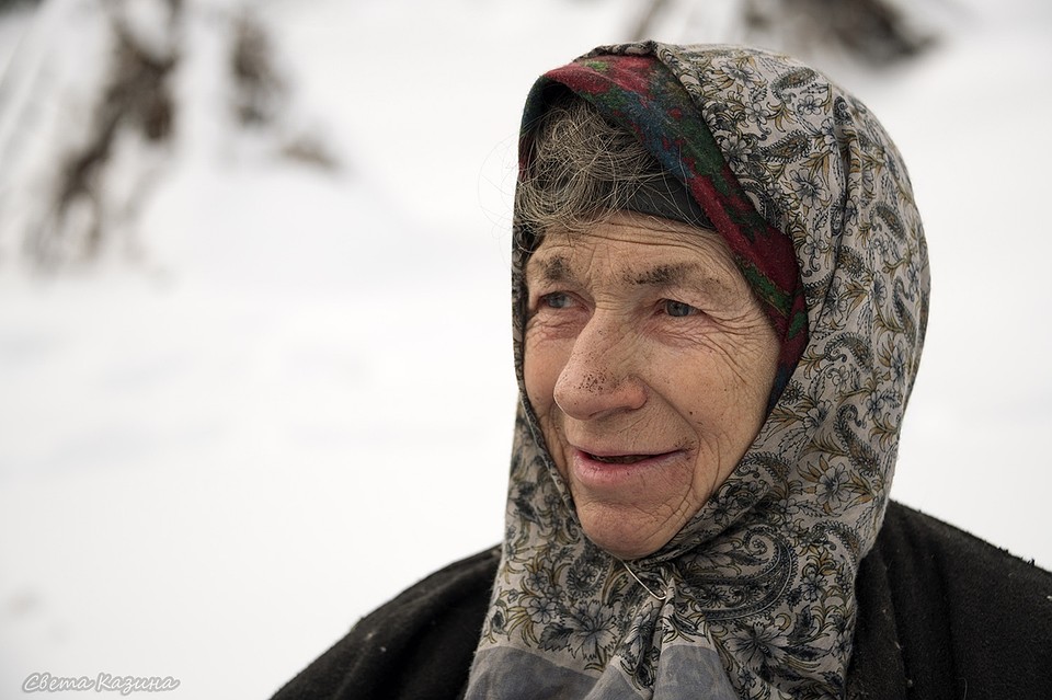 Я не одна, со мной Троеручица-помощница, говорит бабушка. Фото: Светлана КАЗИНА.