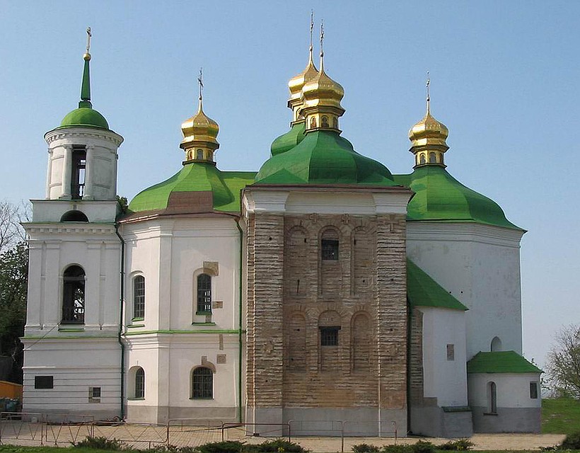 Храм Спаса на Берестове в Киеве. Фото: ru.wikipedia.org