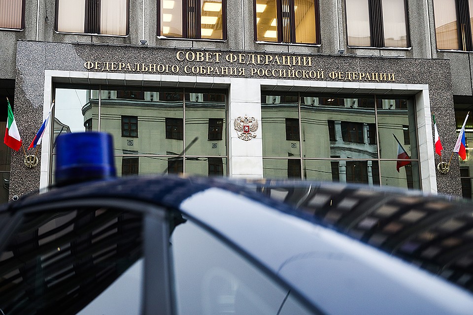 В Совете Федерации прошла настоящая спецоперация по задержанию сенатора от Карачаево-Черкесии. Фото: Валерий Шарифулин/ТАСС