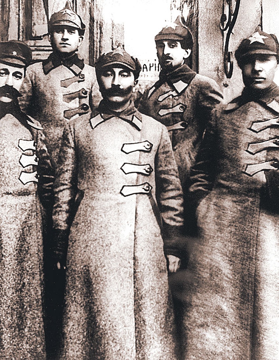 Командование Первой конной армии РККА (в центре - командарм Семен Буденный). Фото: РИА Новости