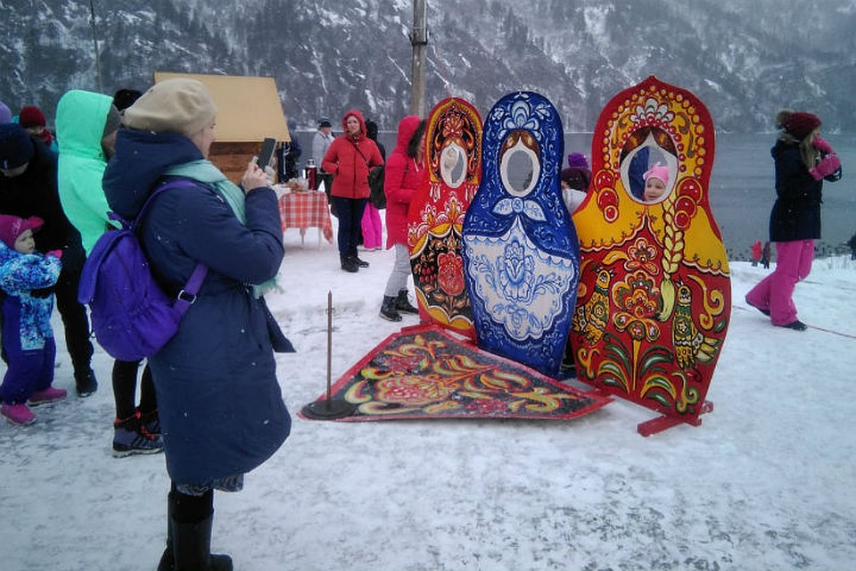 Можно было сфотографироваться в виде матрешек Фото: Мария МИШКИНА