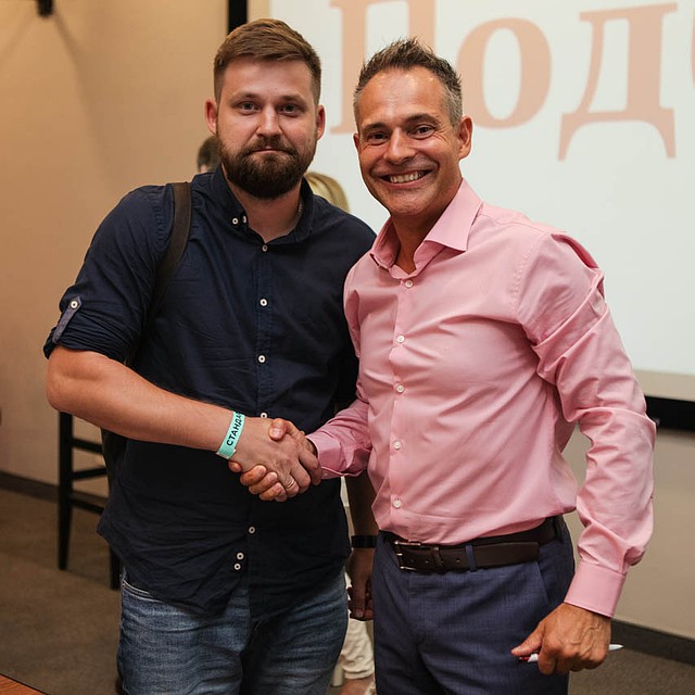 Виталий Антощенко более четверти века управляет консалтинговой компанией.