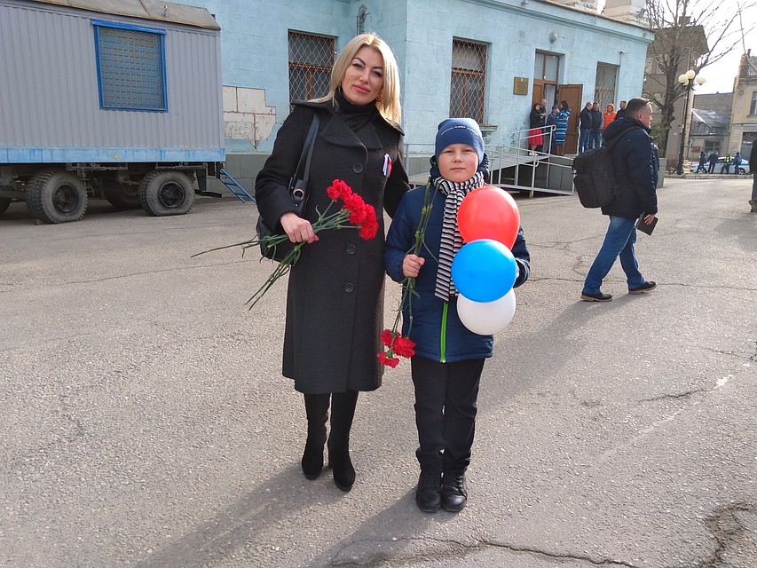 Снежана и Никита Постниковы. Фото: Галина КОВАЛЕНКО
