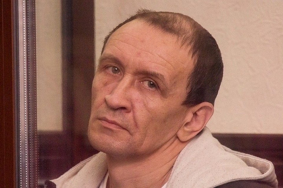 Сергея Генина обвиняют в халатности, которую он допустил во время тушения "Зимней вишни" Фото: Кирилл ЧАЩИН