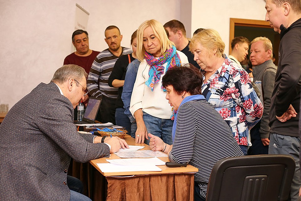 Задать вопросы министру здравоохранения Удмуртии Игорю Титову удалось всем желающим.