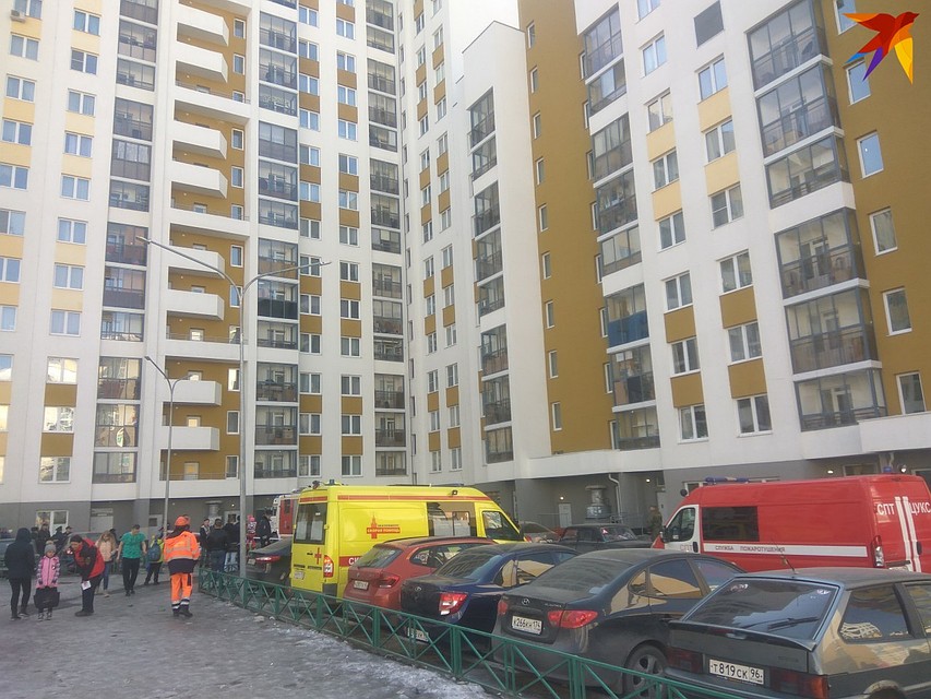 На месте взрырва работают пожарные Фото: Комсомольская правда-Екатеринбург