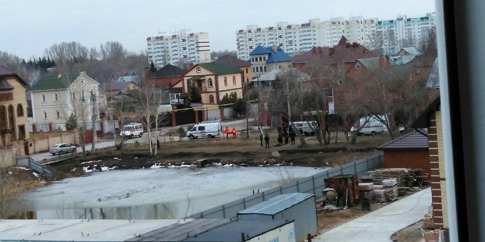Котлован давно привлекал всех местных мальчишек. Фото: ВКонтакте