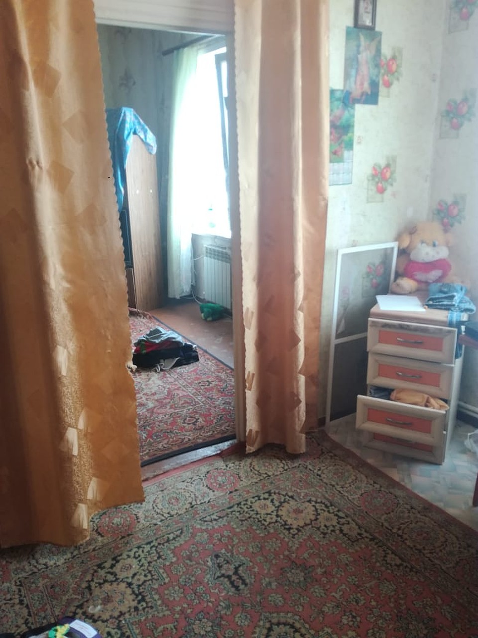 Дети спали в соседней комнате, когда новый "папа" убивал их мать. Фото: СУ СК по Астраханской области