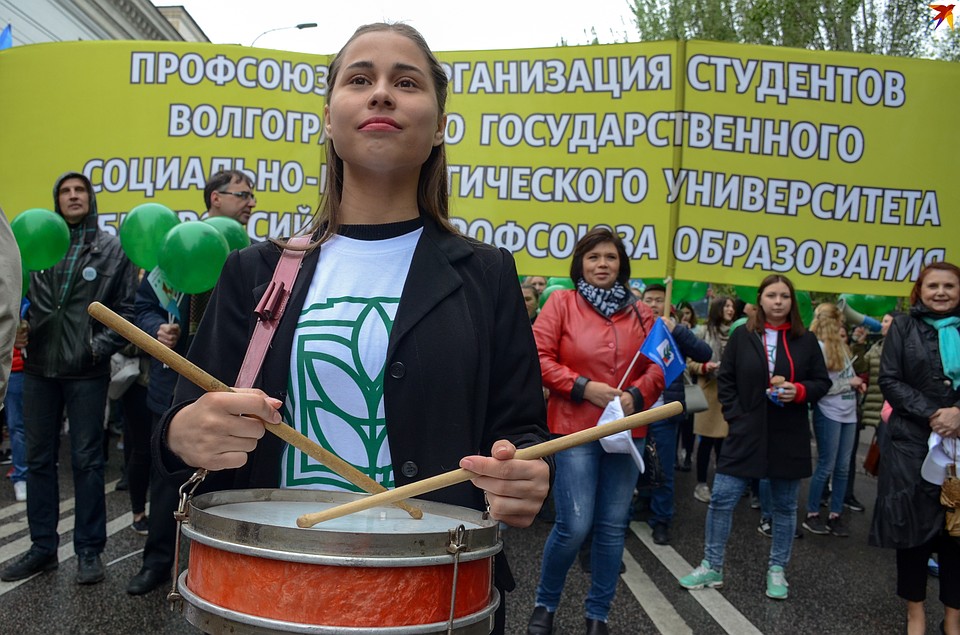 Много было среди участников и студентов. Фото: Геннадий БИСЕНОВ