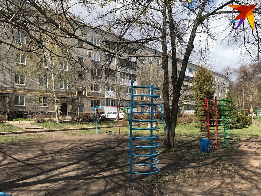 В этом дворе на Шота Руставели раньше жил убийца Фото: Эльвина АПАРИНА