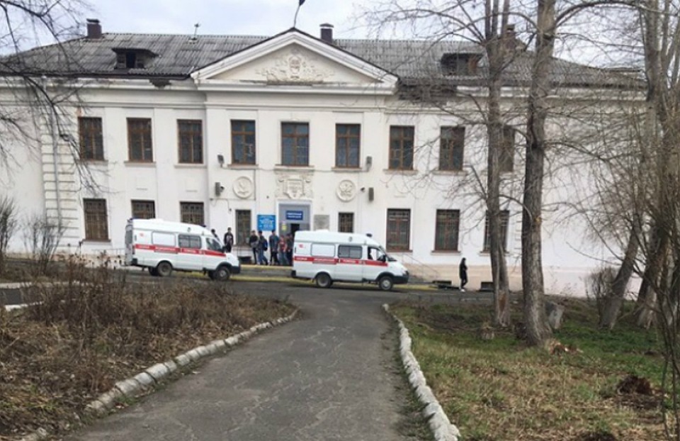 Одноклассники девочек предполагают, что они отравились «химкой» Фото: взято из сообщества «Инцидент-Первоуральск» в соцсети «ВКонтакте»