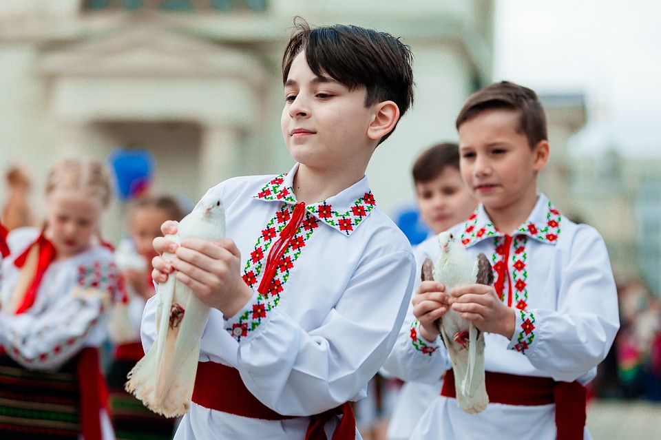 В центре Кишинева прошли праздничные мероприятия по случаю 9 мая