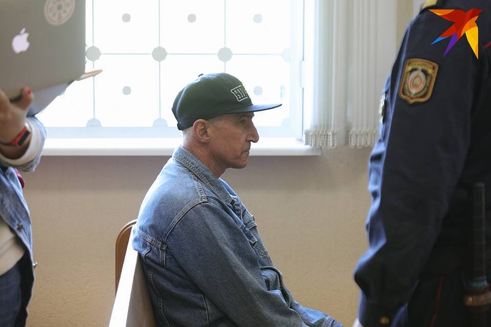 Один из потерпевших находится под стражей - в зале суда его охраняли конвоиры. Фото: Святослав ЗОРКИЙ
