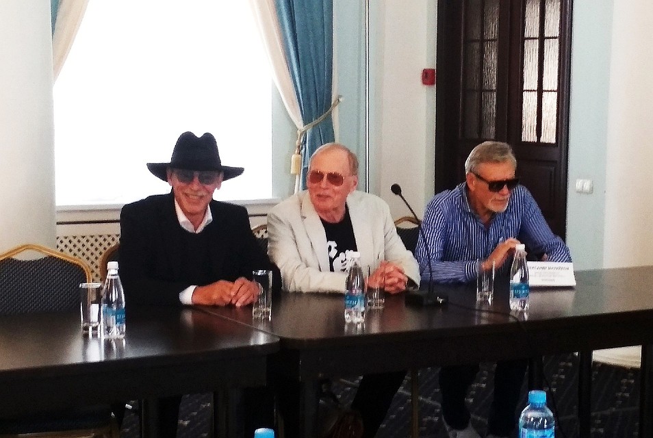 Гостюхин отметил, что никакой фильм в последнее время его не впечатлил Фото: Анна МЕЛЬНИКОВА