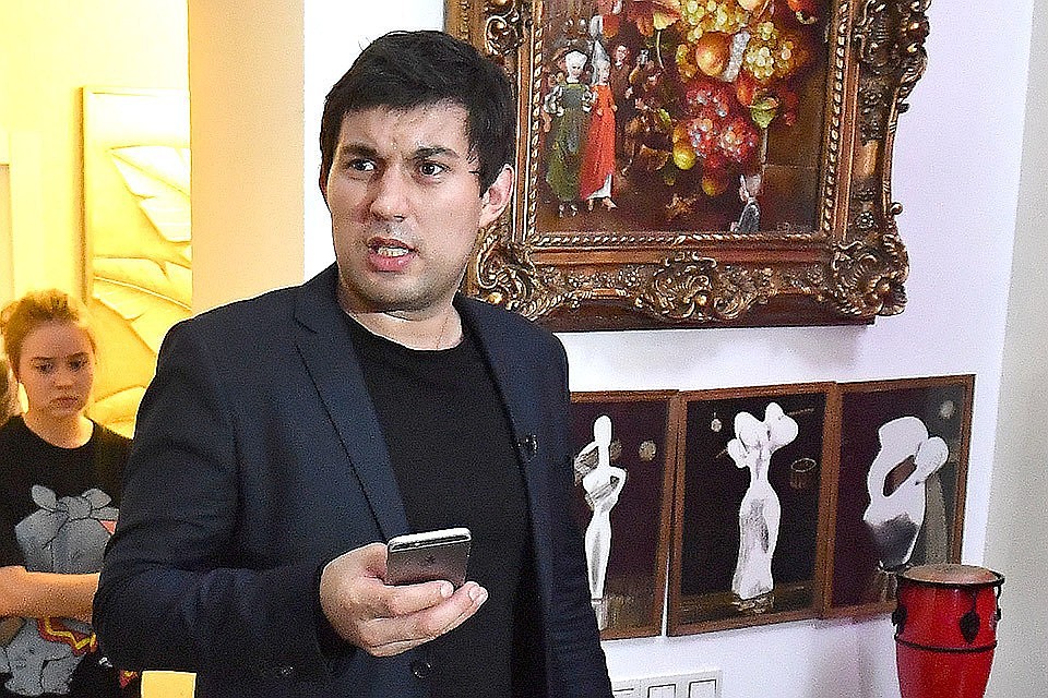 Сын продюсера рассказал, как пропал кот Бари Каримовича Фото: Виктор ГУСЕЙНОВ