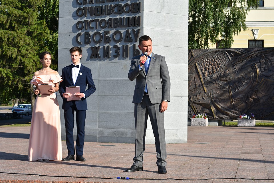 С речью выступил заместитель председателя Тюменской городской Думы Дмитрий Осипов Фото: Лидия Шумкова