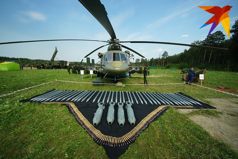 Современная военная техника Фото: Алексей БУЛАТОВ