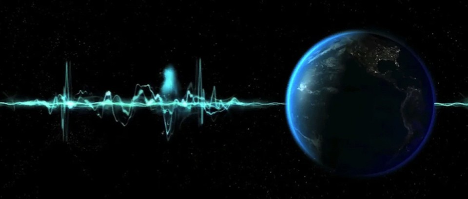 Доказательств существования внеземных цивилизаций может стать полученный от них осмысленный сигнал, который потребует времени на расшифровку. Ученые опасаются, что промедление грозит беспорядками. Власти не должны их допустить..