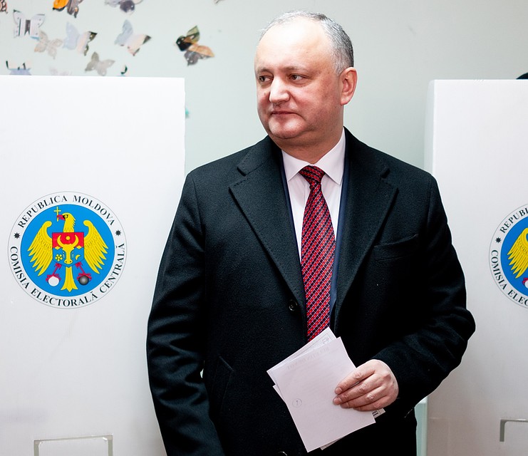 Февраль 2019 года. Президент Молдавии Игорь Додон во время голосования на выборах в парламент на одном из избирательных участков Кишинева. Фото Вадим Денисов/ТАСС