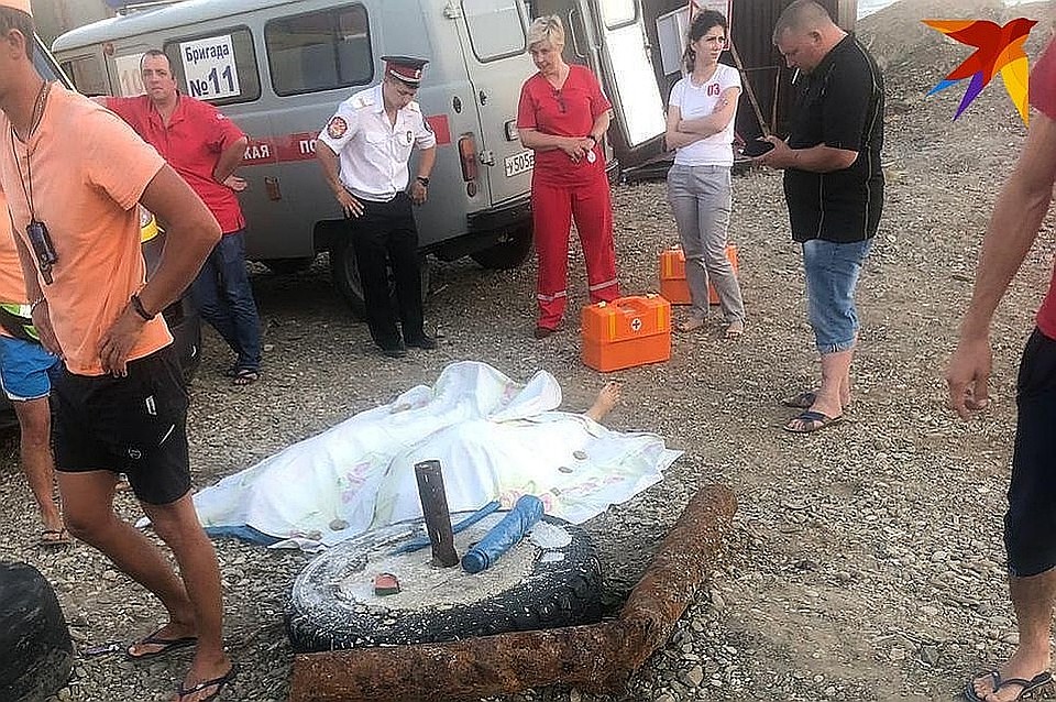 Жертвами крушения катера в Черном море стали две женщины.
