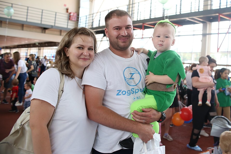Максиму родители выбрали образ благородного разбойника. Фото: Валентина ВАГАНОВА