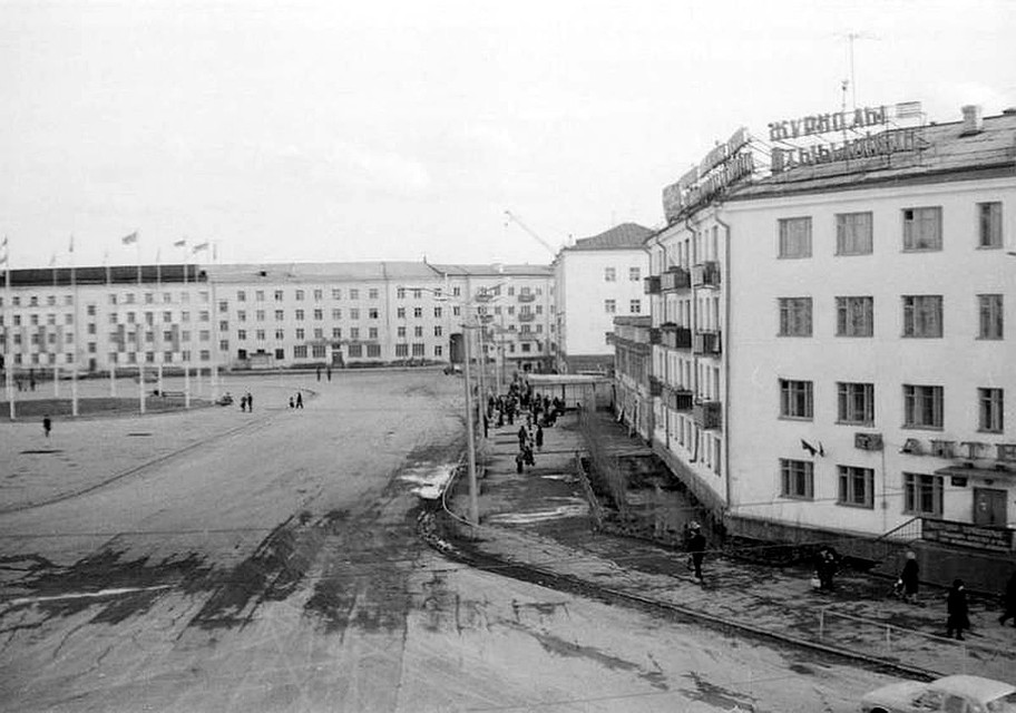 Массовая застройка центра города каменными многоэтажками и строительство асфальтированных дорог спровоцировали интенсивное переувлажнение грунтов. Фото: Из личного архива героя публикации