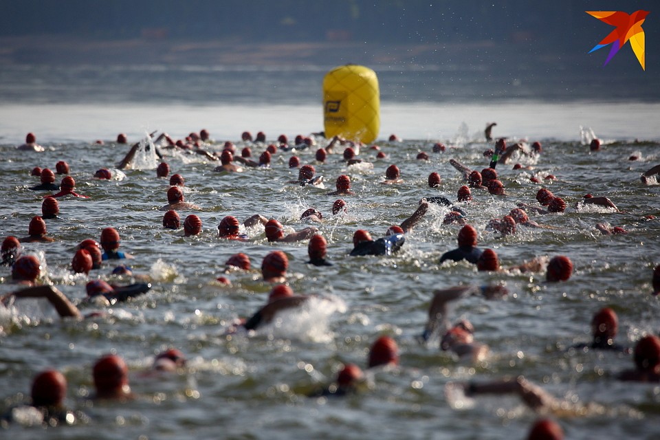 Тысяча спортсменов приняли участие в соревнованиях по триатлону Alfa-Bank Minsk Triathlon 201 Фото: Святослав ЗОРКИЙ