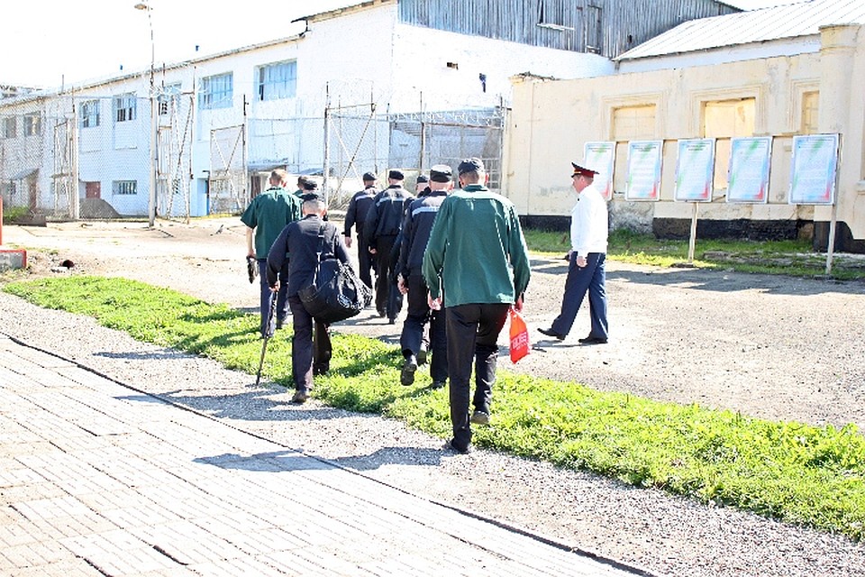 Несколько человек освободились по УДО Фото: Евгения ГРЕБЕЛКИНА
