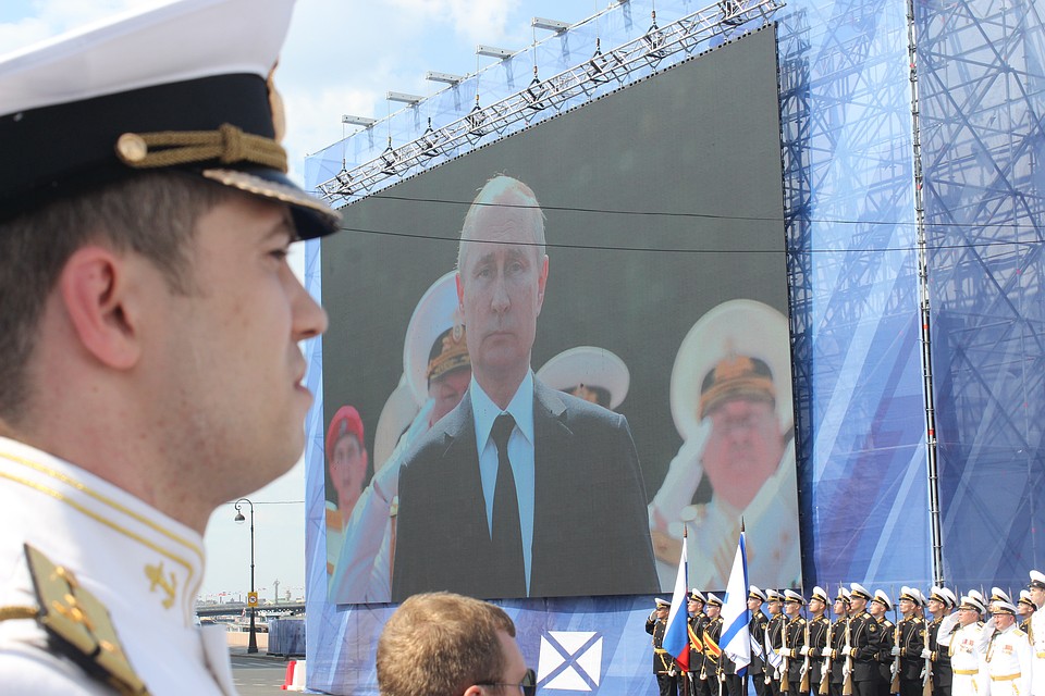 Владимир Путин принял главный парад Фото: Роман ЛЯЛИН