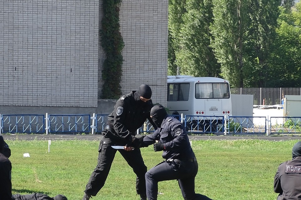В Липецке правоохранители померились силами на Спартакиаде Фото: Алена ИВАШОВА
