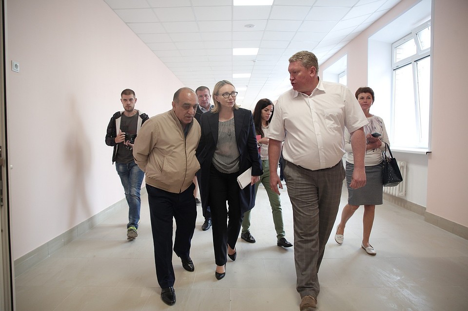 Марина Чекунова проверила кольчугинскую школу Фото: Администрация Владимирской области