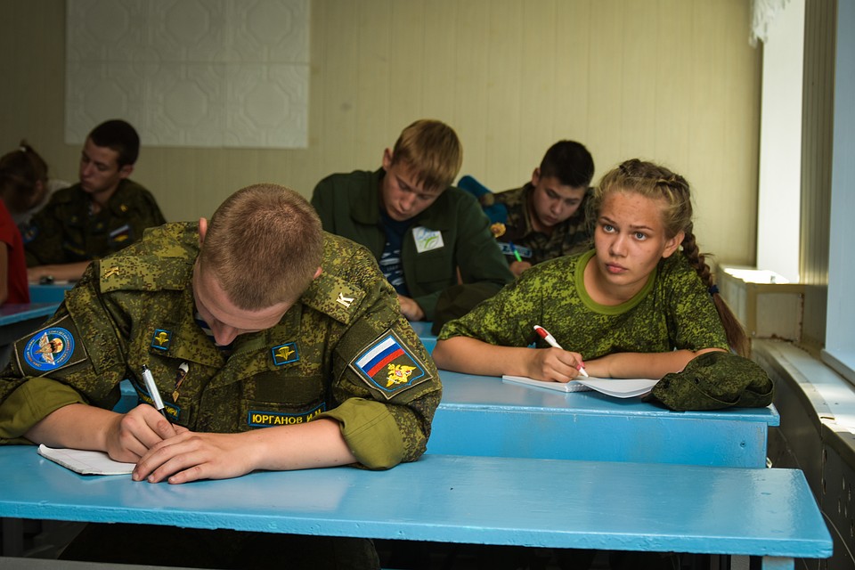 Многие участники сборов хотят поступать в военные вузы. Фото: Алена МАРТЫНОВА
