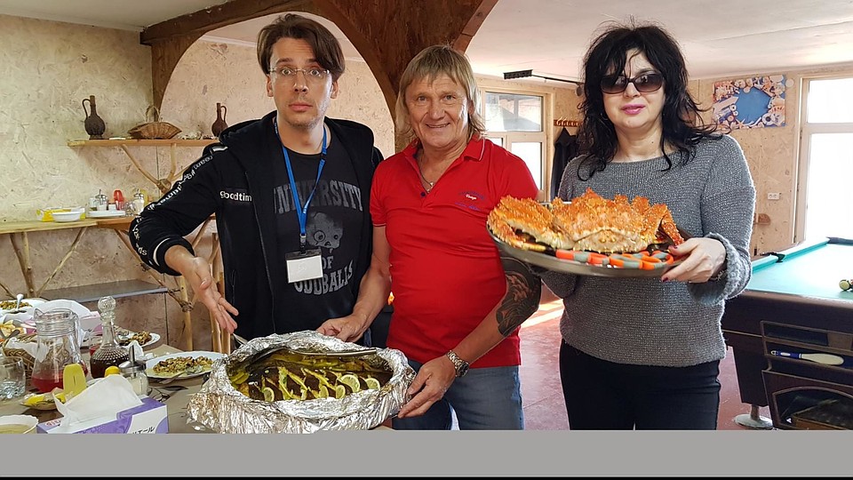 Морепродуктами рулевой угощал и Максима Галкина. Фото: Социальные сети