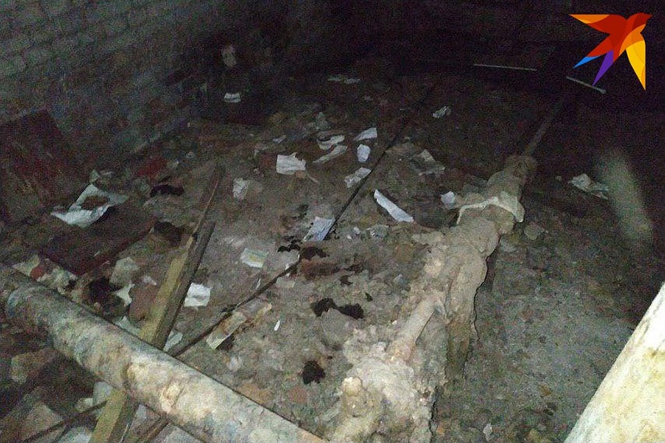 Тело девочки отчим положил в сумку и отнес на чердак