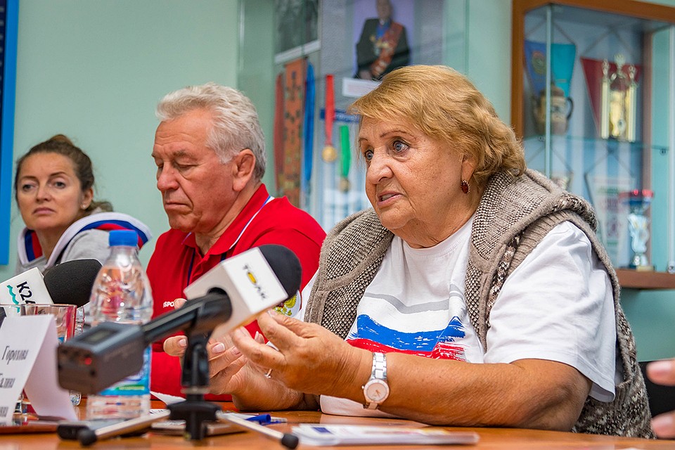 Ирина Сумникова, Владимир Чебоксаров и Галина Горохова (фото: Илья Климентьев)