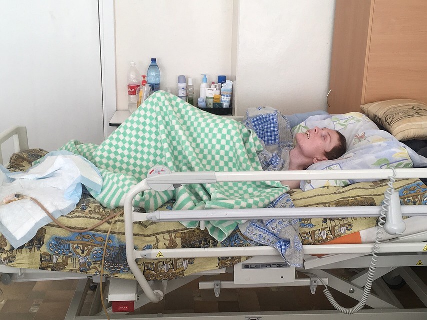 К Ирине приходят родственники и волонтеры. Фото: Екатерина ГАСПЕР