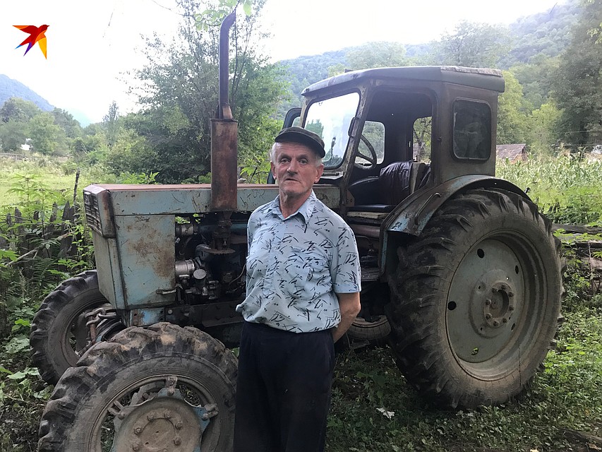 Самодельный трактор Фото: Владимир ВОРСОБИН