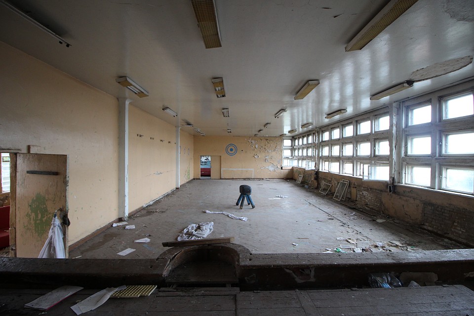 Так выглядит актовый зал школы в Гастеллово. Фото: Иван МАРКОВ