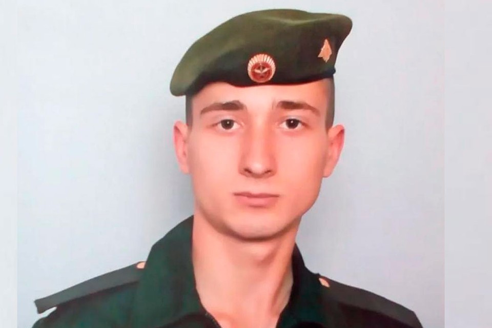 Артем Никишин.