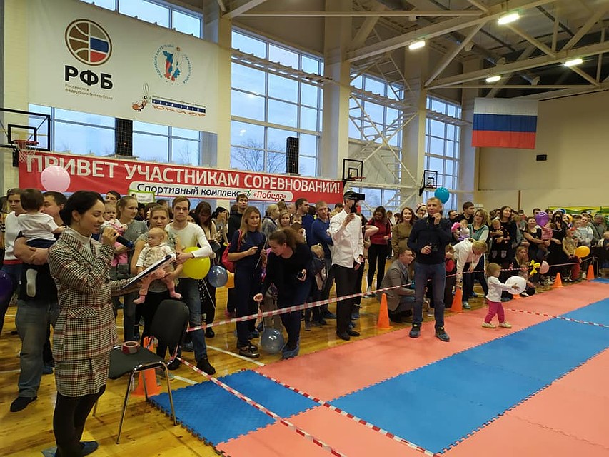 Зал едва вместил юных спортсменов Фото: Вероника РАНГУЛОВА