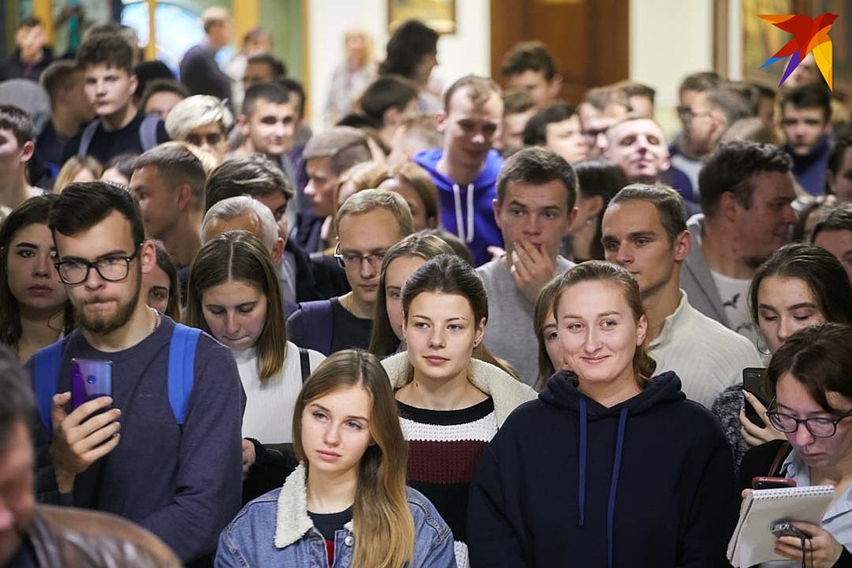 Чтобы получить дипломы, студентам придется перевестись в другие вузы, а для этого сдать академическую разницу Фото: Павел МАРТИНЧИК
