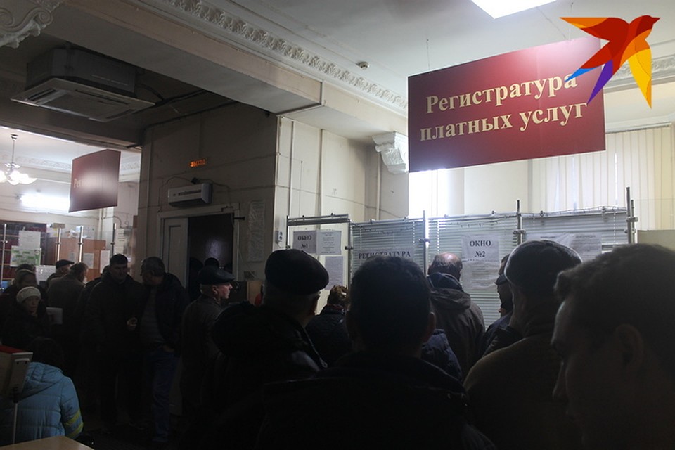 Внутри, мягко говоря, тесновато. Фото: Станислав ШЕВЧЕНКО