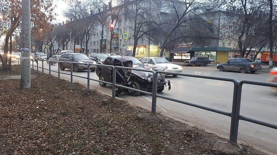 Машину убийцы не убирали несколько часов Фото: соцсети