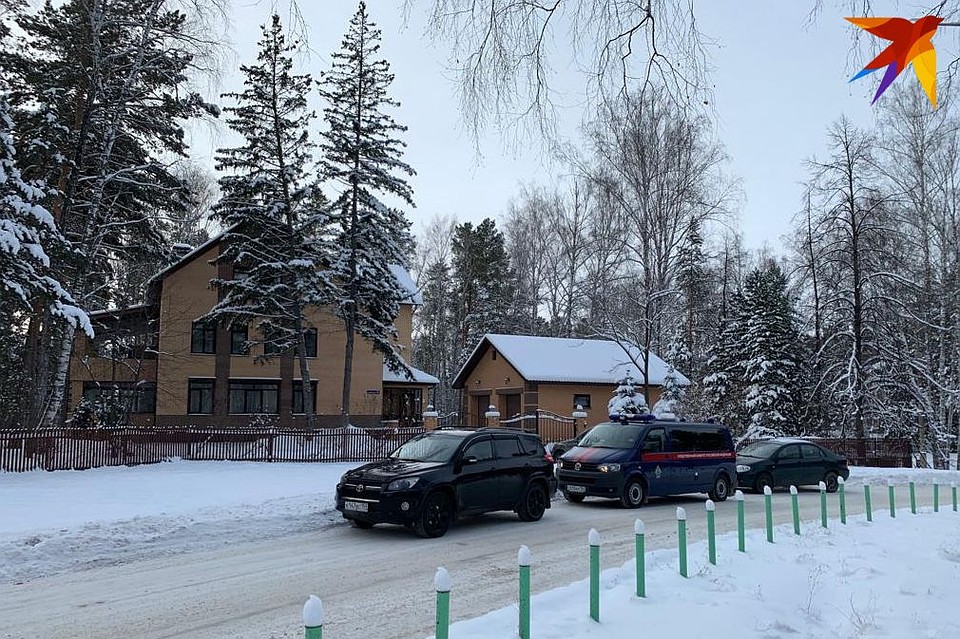 Следователи несколько раз приезжали к дому, где живет академик.