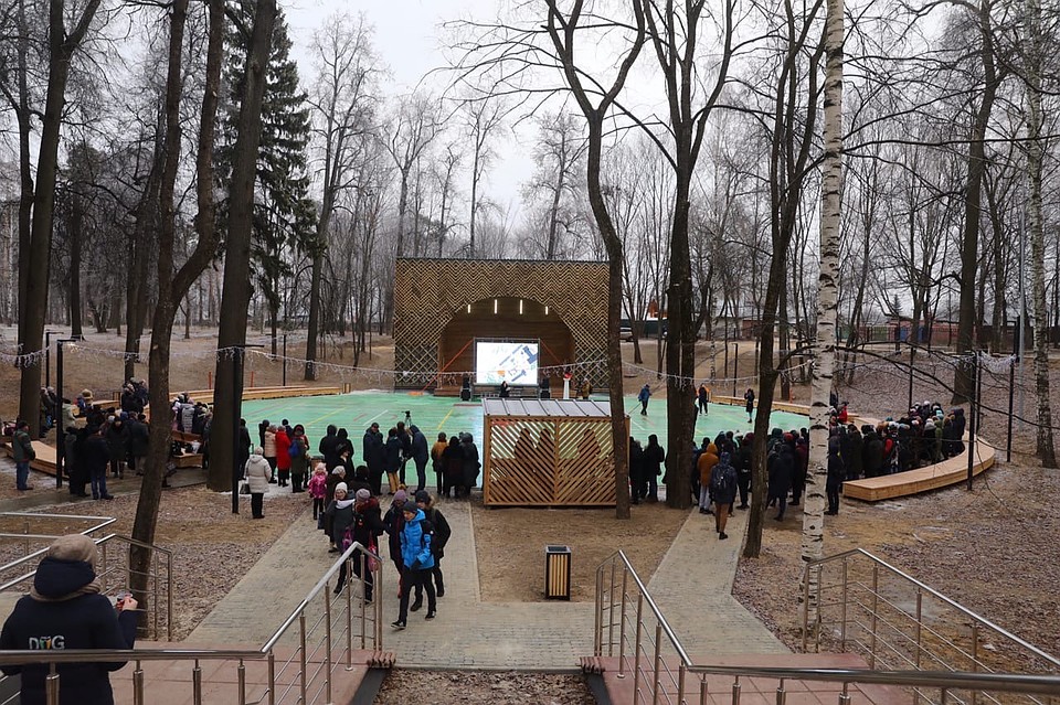 На месте старой танцплощадки в парке построили амфитеатр Фото: Пресс-служба правительства Нижегородской области